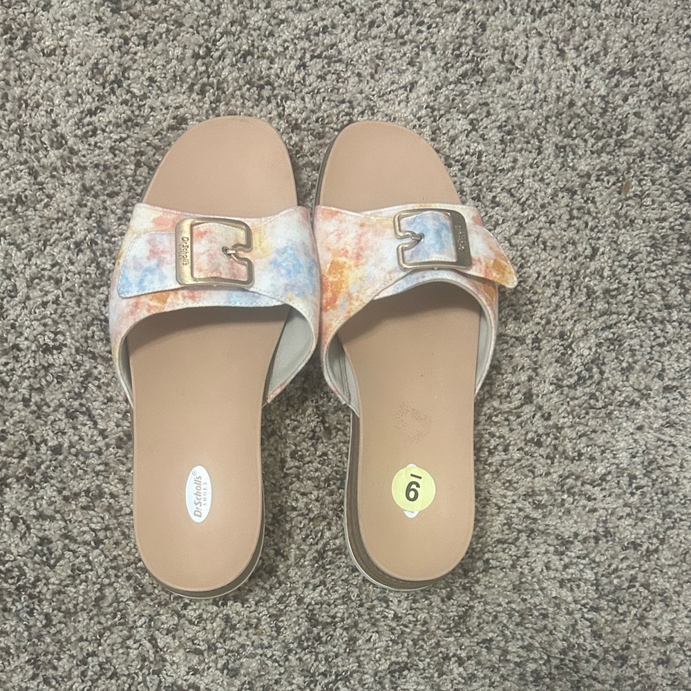 Dr. Scholl’s slide sandals